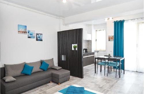 Mamaia-Sat Apartment | Ddy Studio