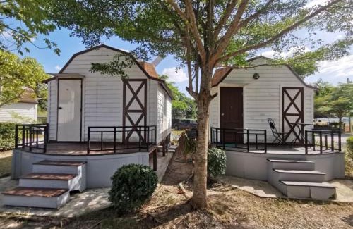 Si Racha House | De Coco House