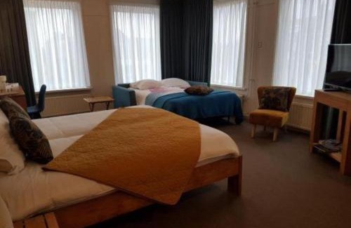 Oostburg Hotel | De Eenhoorn