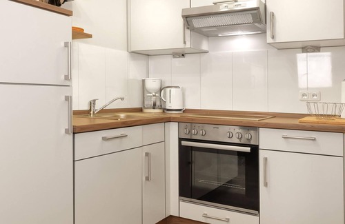Insel Poel Apartment | Apt. HUMMER - dream location directly at the port of Timmendorf!