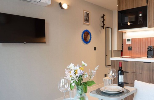 Necker Apartment | De Montescal - Studio