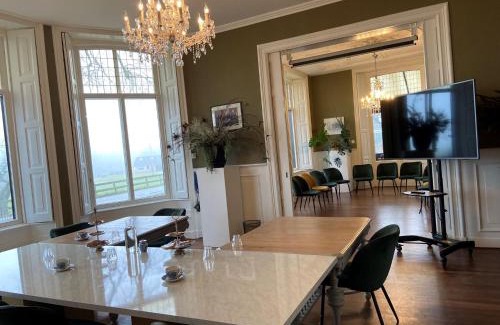 Deil Hotel | De Os en het Paard