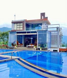 Cisarua Hotel | De Pointé Resort & Resto
