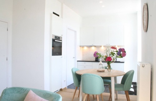 De Haan Apartment | De Torre 2 - luxury 1-bedroom apartment in iconic building