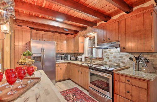 Lake Harmony House | Deck & Fire Pit: Cozy Pocono Mountain Home