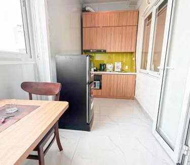 Nhat Tan Apartment | DeepHome - Trinh Cong Son