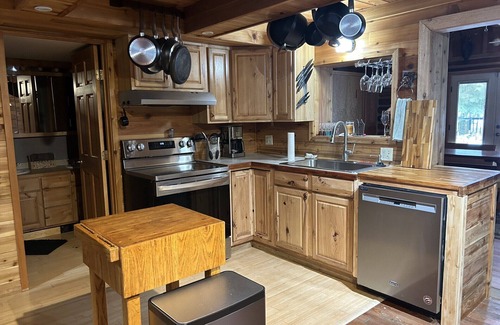 Loon Lake Ski Chalet | Deer Lake Chalet