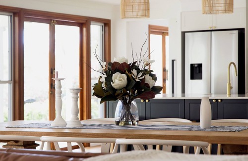 One Mile House | Deja Blue Anna Bay