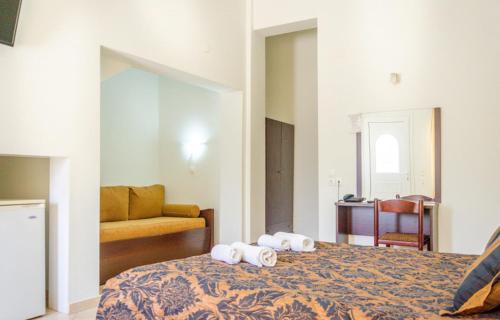 Chrisi Akti Hotel | Delfini Hotel