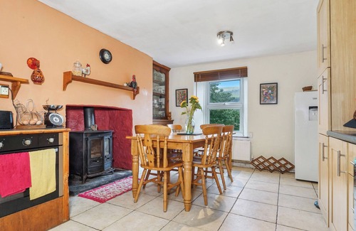 Glandyfi House | DELFRYN, GOGINAN, pet friendly, with a garden in Aberystwyth