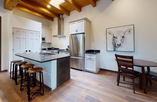 Historic Eastside House | Delgado C-3: Just one block from Canyon Road!