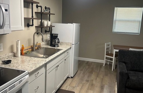 Salt Springs Cabin | Delightful 2 bed cabin in Salt Springs - other cabins available