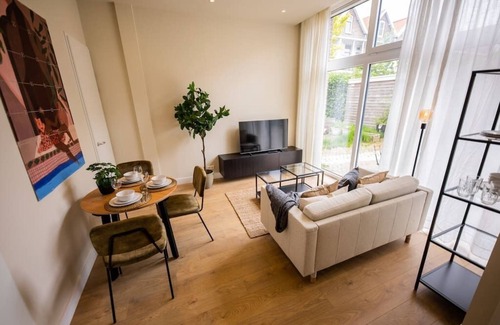 Hillegersberg-Zuid Apartment | Delightful 2 Bed Serviced Apartment 54m2 -MST40D-