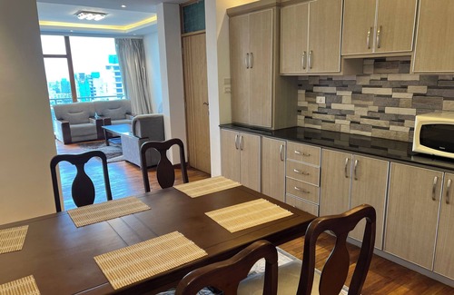 Kirkos Apartment | Delightful 3-bedroom apartment with best view in Addis Ababa