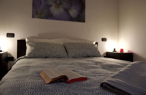 Old Town Apartment | Delightful attic in the heart of Modena, perfect for couples and workers