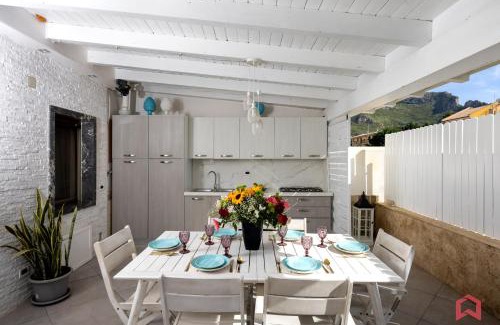 Terrasini Villa | Deliziosa Villa con Piscina privata