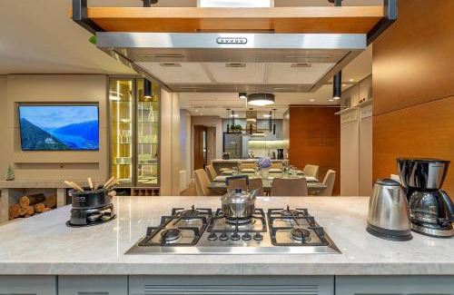 Canela Apartment | Delle Alpi 211B - Apê com vista para Roda Gigante