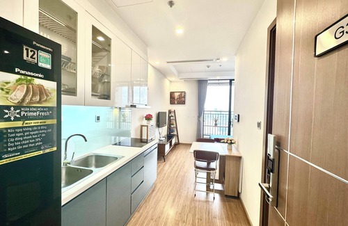 Tu Liem Apartment | Delux Studio At Vinhomes Green BayIn City Center, 30' To Airport