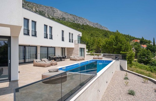 Stanici Villa | Delux Villa Ivana with heated hydromassage pool