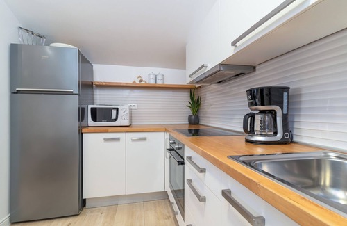 Trogir Apartment | Deluxe 4* Apartment Giovanni with heated pool