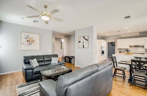 Green Valley North House | Deluxe 4 Bed/3 Bath with Heated Pool close to the strip