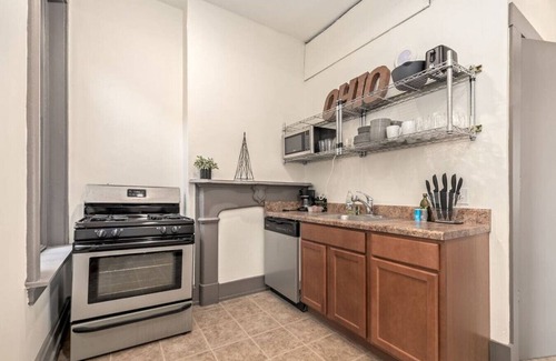 Over-the-Rhine Condo | Deluxe 5-bedrm - walkable to all in OTR & Downtown