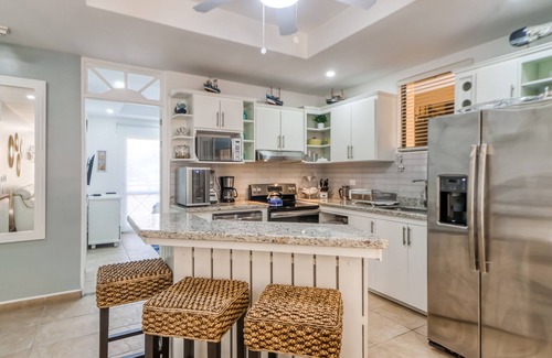 Barrio Los Villalobos Apartment | Deluxe, Beachfront Apartment w/Shared Pools, Free WiFi, & Central A/C