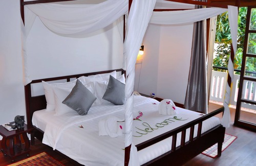 Siem Reap Hotel | Deluxe Double or Twin with Private Balcony - Free Airport Pick Up