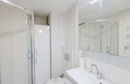 Tophane Apartment | Deluxe One Bedroom Apartment near Galataport 5