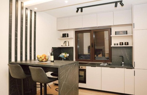 Bijela Apartment | Deluxe One Bedroom Apartment with Balcony