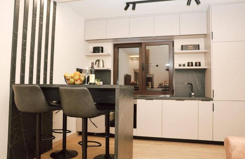 Bijela Apartment | Deluxe One Bedroom Apartment with Balcony