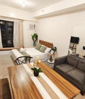 Phil-Am Apartment | Deluxe One Bedroom Suite by Christine Suites infront of Trinoma Mall