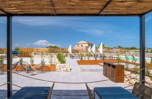 Ragusa Condo | Deluxe room Private veranda, convenient, comfortable and suitable for 2persons