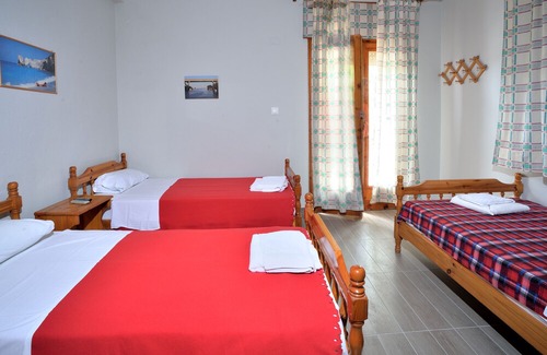 Nea Potidaia Apartment | Deluxe seaside apartment Konstantinidis