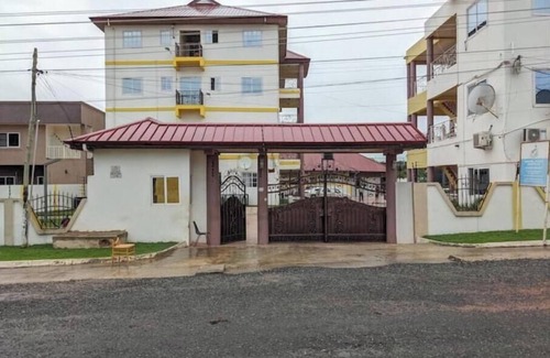 Osu Klottey Apartment | Deluxe serviced apartment at East Legon - 4010
