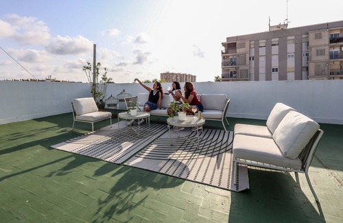 El Cabanyal Apartment | Deluxe studio 5 minutes walking to beach 2B