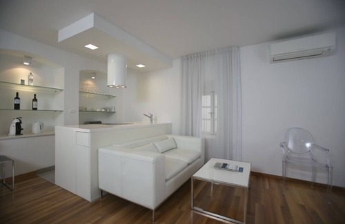 Split Apartment | Deluxe Studio with Balcony 302 Kovačića Street 20