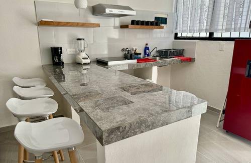 Downtown Cancun Apartment | Depa Lunero, 5 minutes walking from the beach!