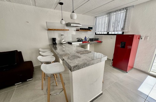 Downtown Cancun Apartment | Depa Lunero, 5 minutes walking from the beach!