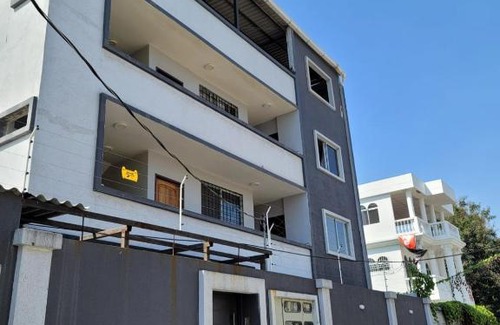 Simon Bolivar Apartment | Departamento amoblado frente al aeropuerto