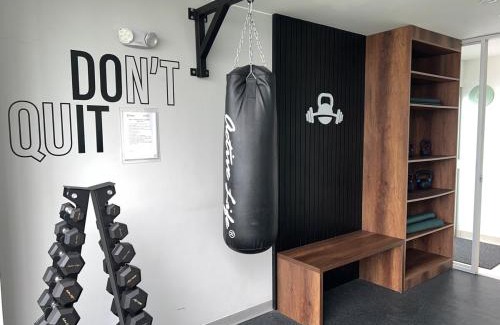 Pueblo Libre Apartment | Departamento cálido y moderno