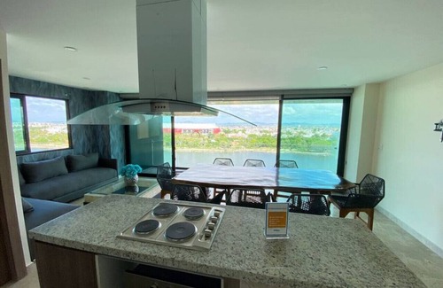 Mazatlan Condo | Departamento en el malecón, Torre Central 102