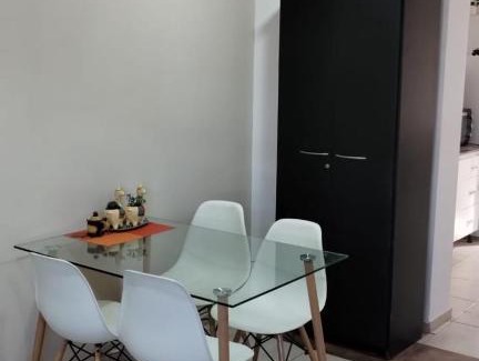 San Juan Apartment | Departamento frente al shopping con patio