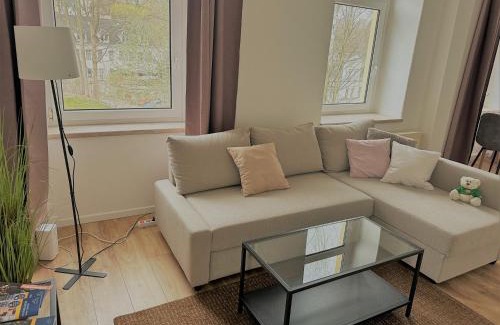 Annaberg-Buchholz Apartment | Der braune Salon
