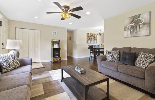 Des Plaines House | Des Plaines Rental