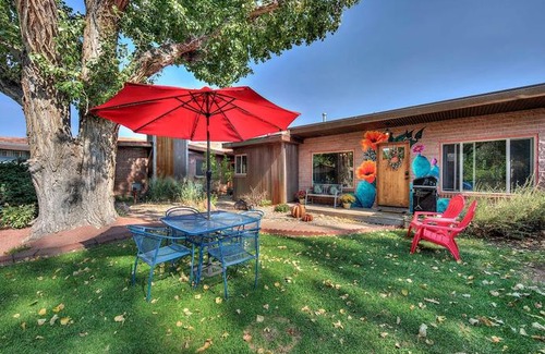 Moab House | Desert Gardens 3