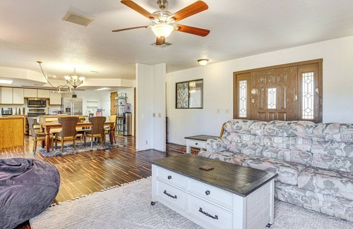 Golden Valley House | Desert Retreat in Golden Valley: Courtyard & Views