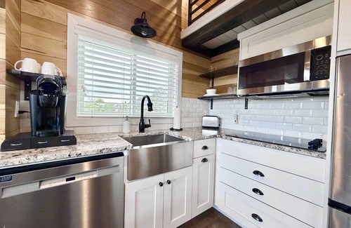 Escalante Apartment | Desert Willow Tiny Cabin near Grand Staircase