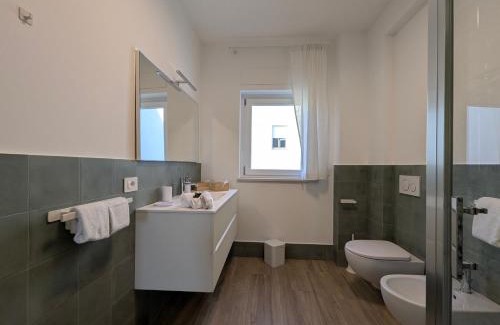 Civitanova Marche Apartment | Design AC Wifi Patio Esterno 5 min dal mare