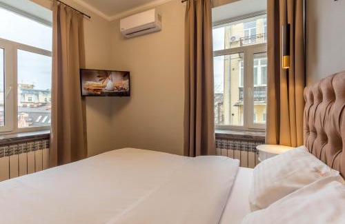 Verkhnie Misto Apartment | Design Apartment on Mykhailivskyi Ln. 4